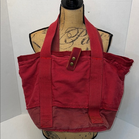 GAP Handbags - GAP COTTON/HEMP RED LARGE TOTE BAG